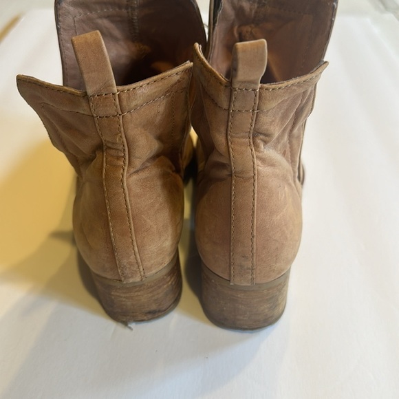 Jeffrey Campbell handmade Ibiza ankle split booties camel light tan with heel - Picture 4 of 13